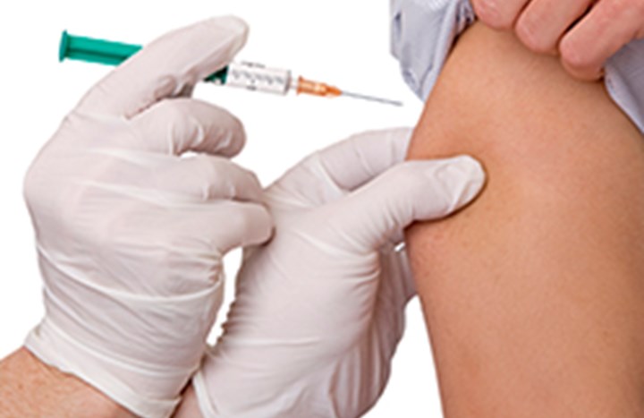 Maternity colleges urge pregnant women to have flu and Covid-19 vaccines this winter
