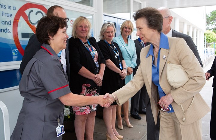 HRH The Princess Royal sends letter to midwives on eve of Year of the Midwife in 2020